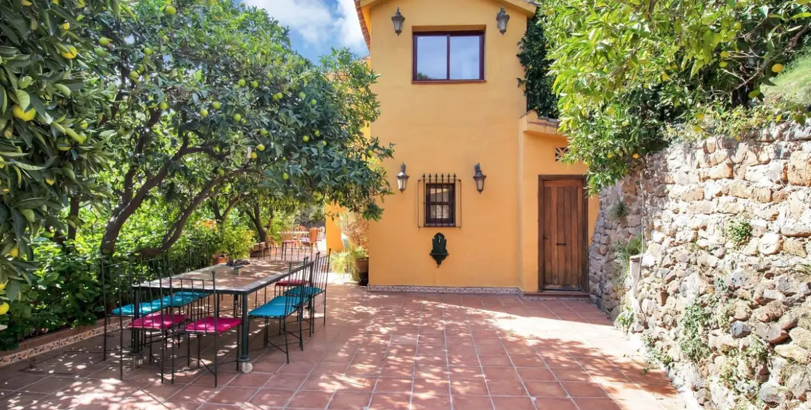 Venta de finca - cortijo en Ojén 55