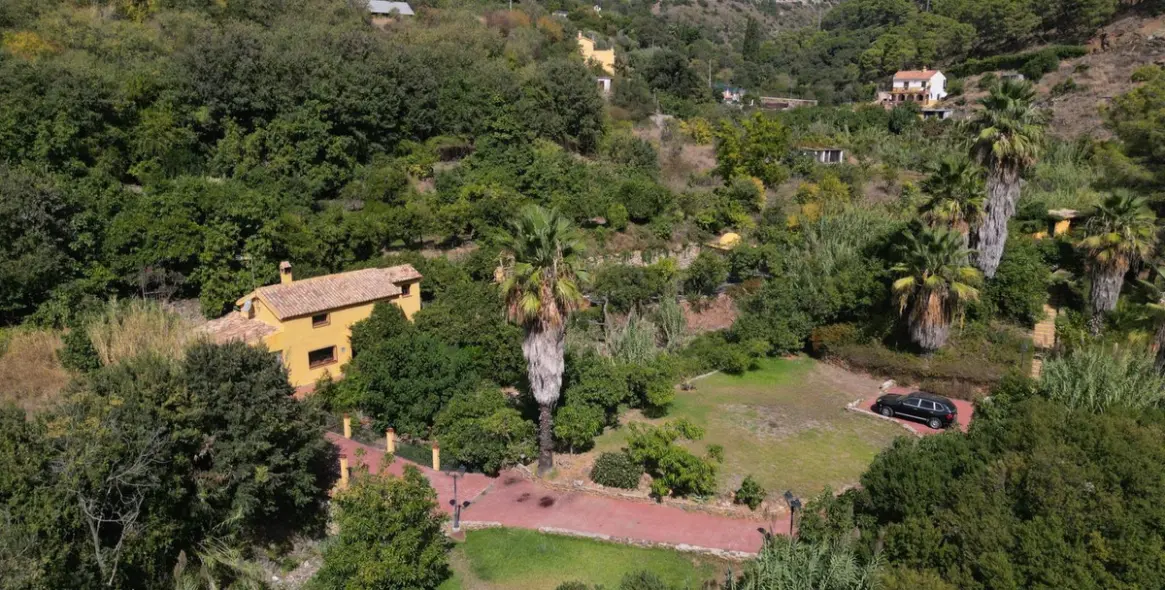 Venta de finca - cortijo en Ojén 65