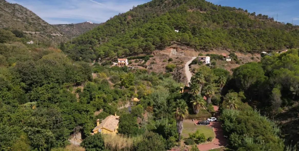 Venta de finca - cortijo en Ojén 85