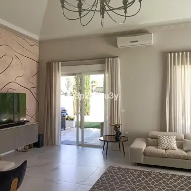 Short-term rent of detached villa in San Pedro de Alcántara