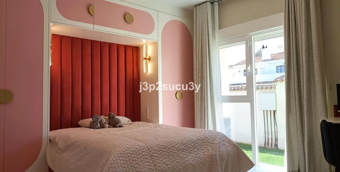 Short-term rent of detached villa in Cortijo Blanco 22
