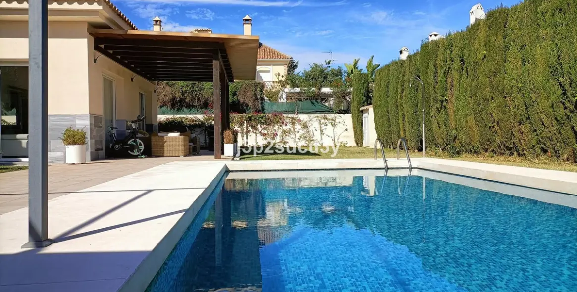 Short-term rent of detached villa in Cortijo Blanco 29