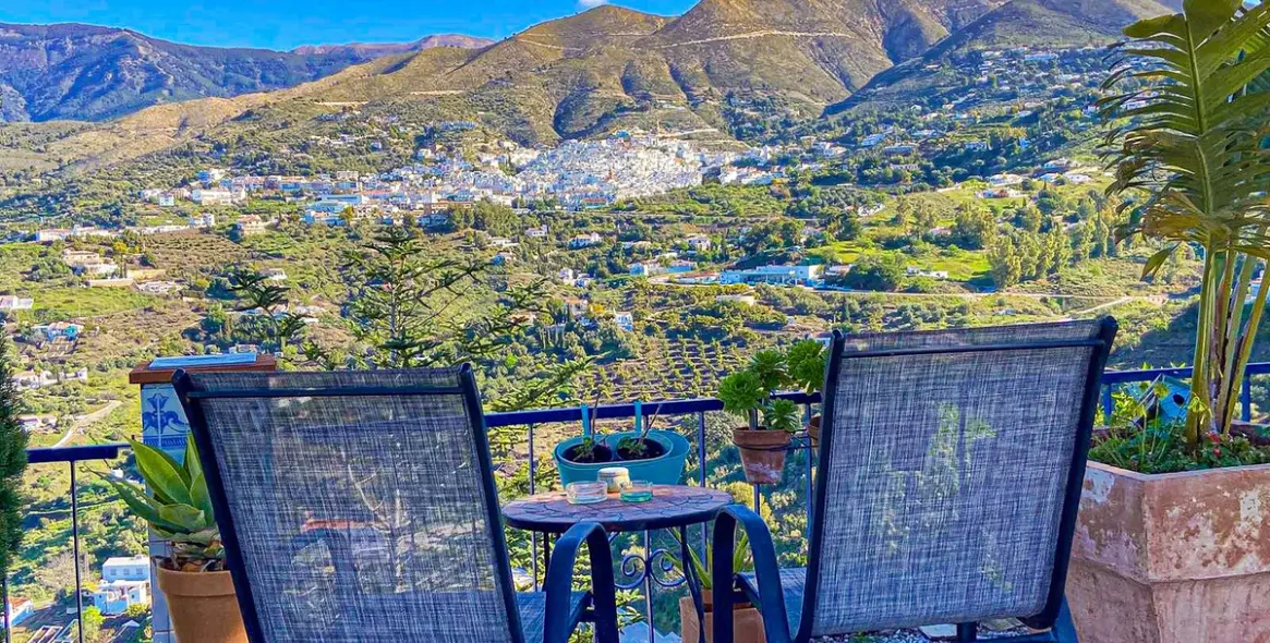 Продажа  отдельно стоящей виллы в Cómpeta 4