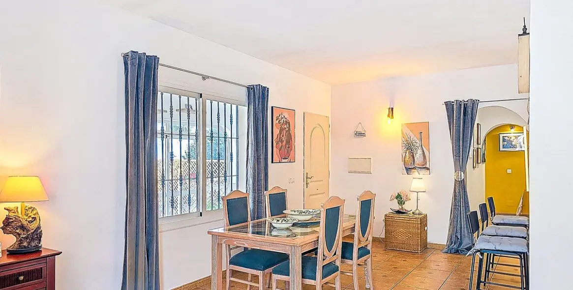 Продажа  отдельно стоящей виллы в Cómpeta 10