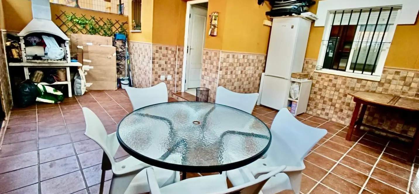 Продажа таунхауса в Alhaurín de la Torre 2