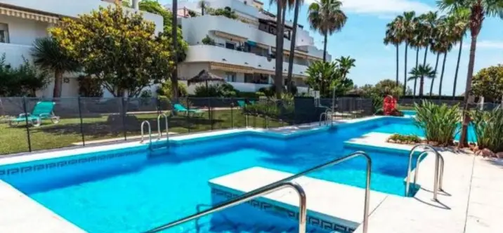 Sale of ground floor apartment in Marbella 0