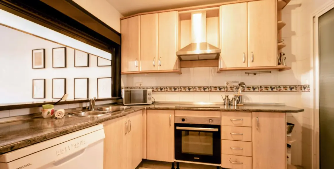 Sale of ground floor apartment in Marbella 5