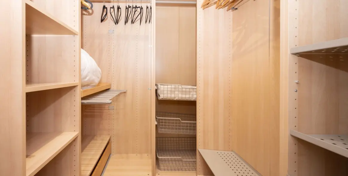 Sale of ground floor apartment in Marbella 10