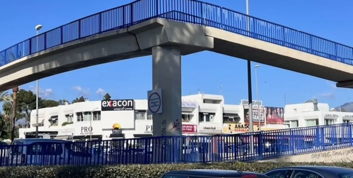 Sale of penthouse in San Pedro de Alcántara 32