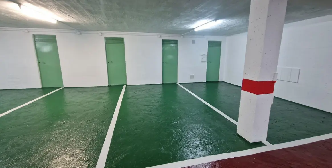 Sale of middle floor apartment in Fuengirola 5