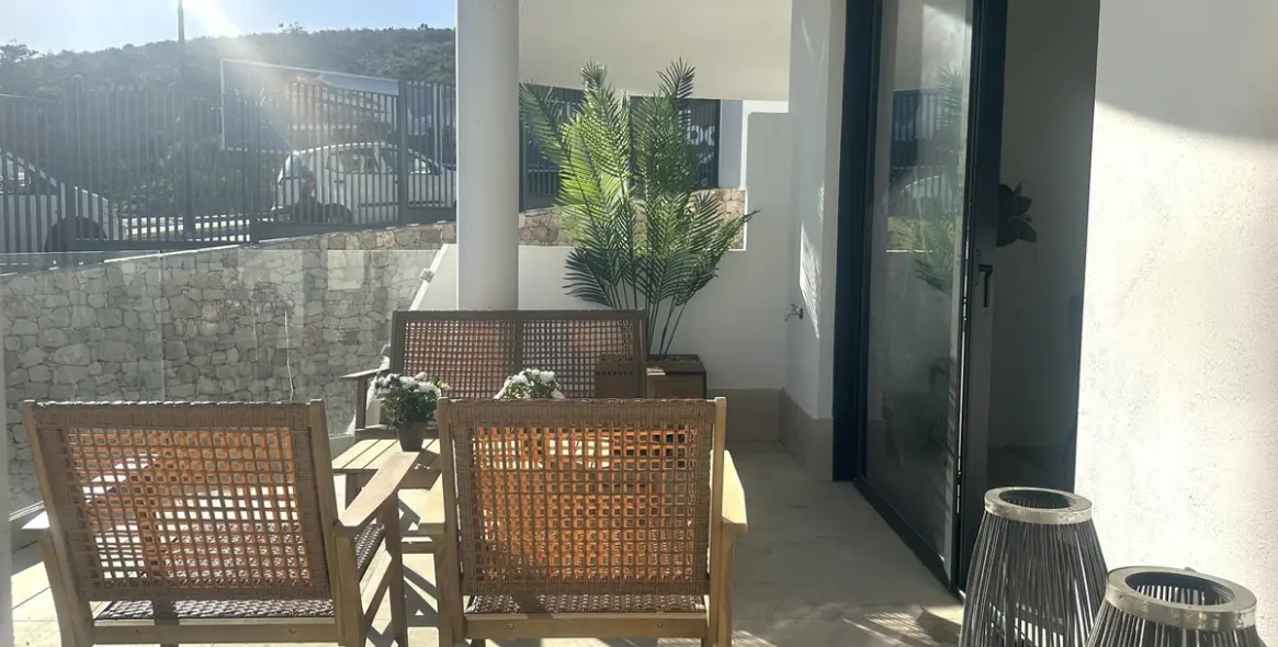 Sale of middle floor apartment in Fuengirola 5