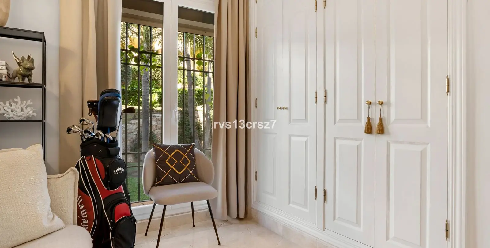 Venta de apartamento en planta media en Elviria 19