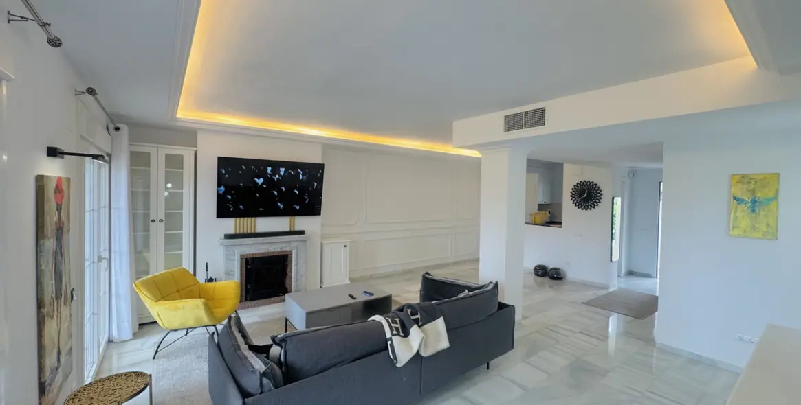 Venta de adosado en Estepona 4