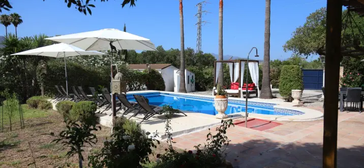 Sale of detached villa in Alhaurín el Grande 4