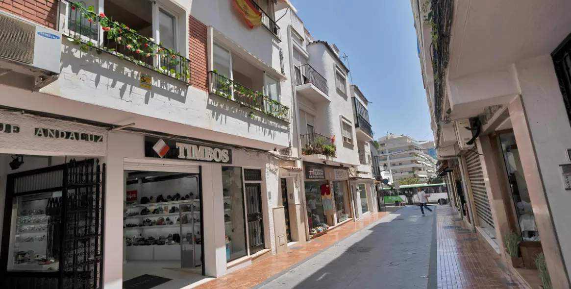 Продажа апартаментов на среднем этаже в Marbella 6