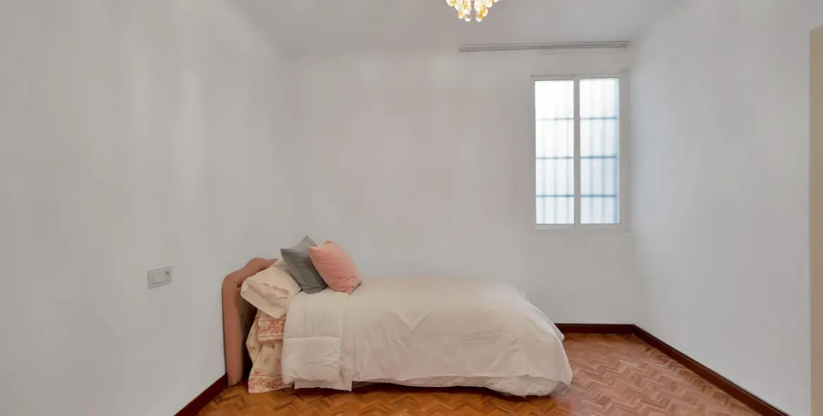 Продажа апартаментов на среднем этаже в Marbella 26