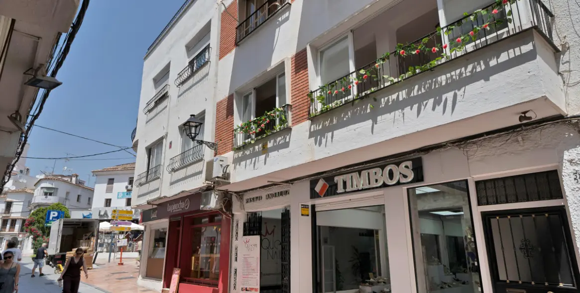 Продажа апартаментов на среднем этаже в Marbella 34