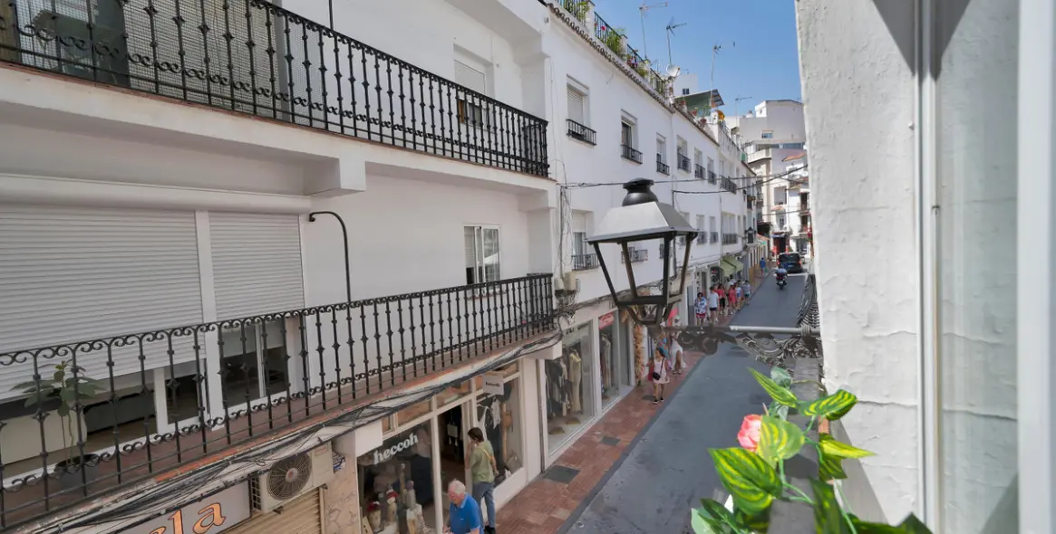 Продажа апартаментов на среднем этаже в Marbella 36