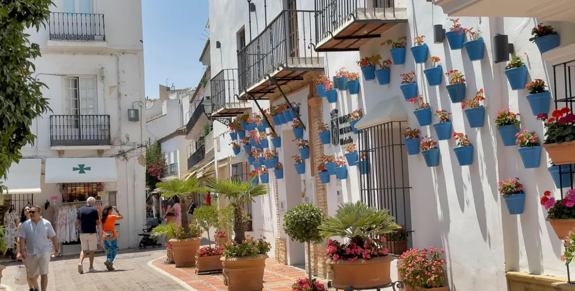 Продажа апартаментов на среднем этаже в Marbella 38