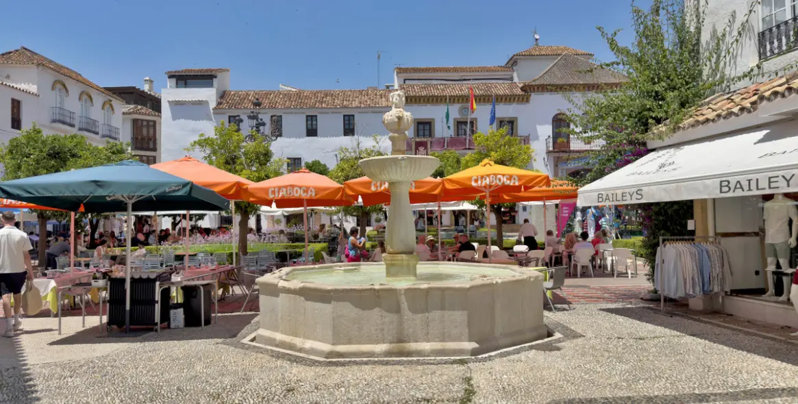 Продажа апартаментов на среднем этаже в Marbella 39