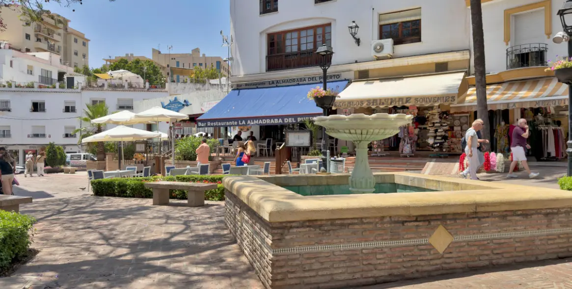 Продажа апартаментов на среднем этаже в Marbella 44