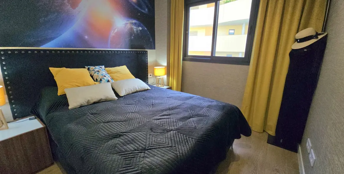 Sale of middle floor apartment in Fuengirola 17