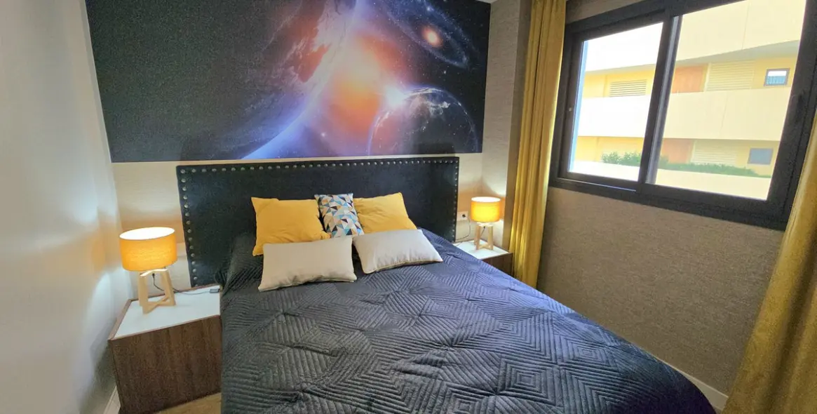 Sale of middle floor apartment in Fuengirola 18