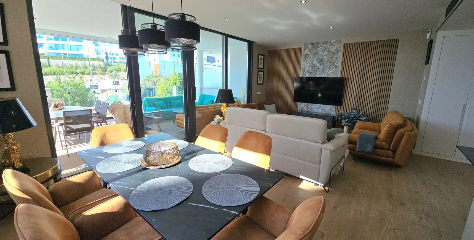 Продажа апартаментов на среднем этаже в Fuengirola 2
