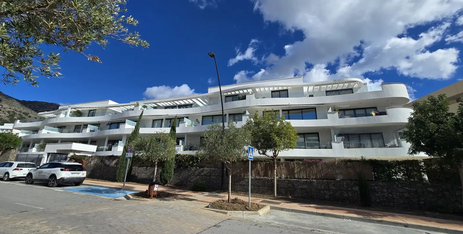 Продажа апартаментов на среднем этаже в Fuengirola 4