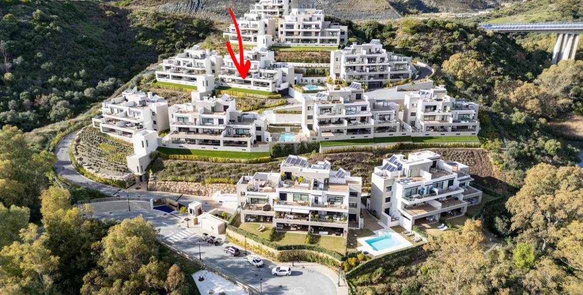 Sale of ground floor apartment in Nueva Andalucía 1