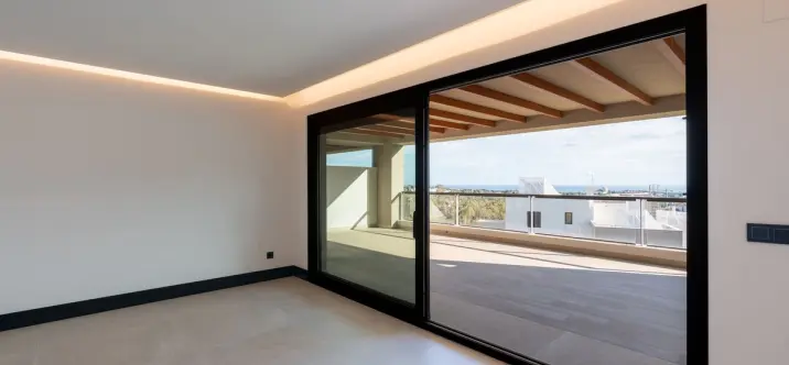 Sale of ground floor apartment in Nueva Andalucía 3