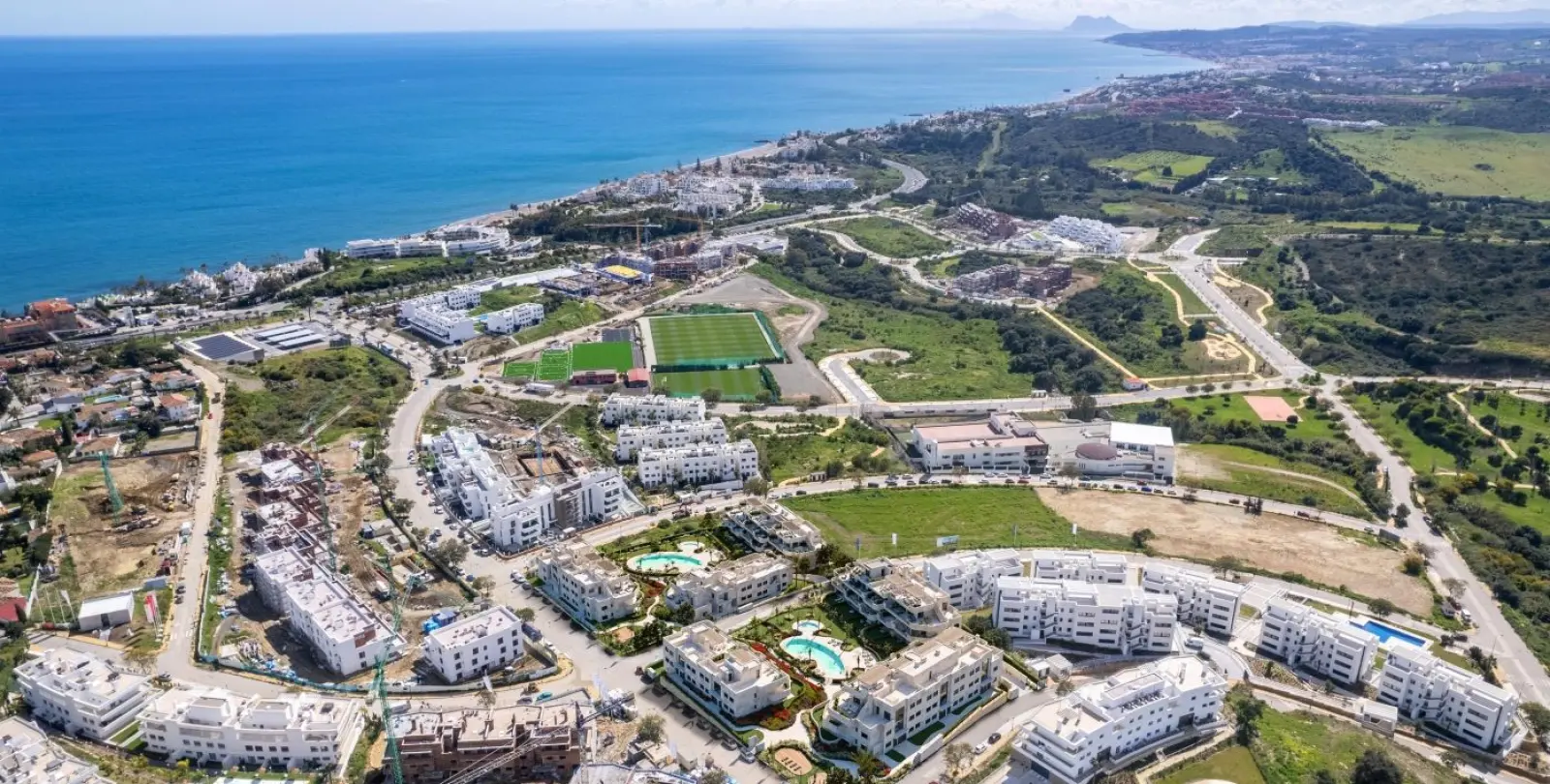 Sale of penthouse in Estepona 13