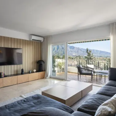 Продажа пентхауса в Nueva Andalucía