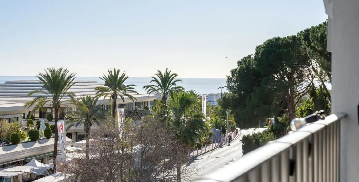 Продажа пентхауса в Nueva Andalucía 15