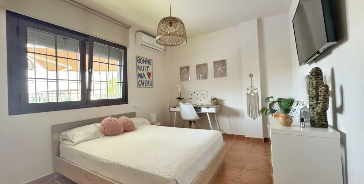 Продажа  отдельно стоящей виллы в Sierrezuela 20