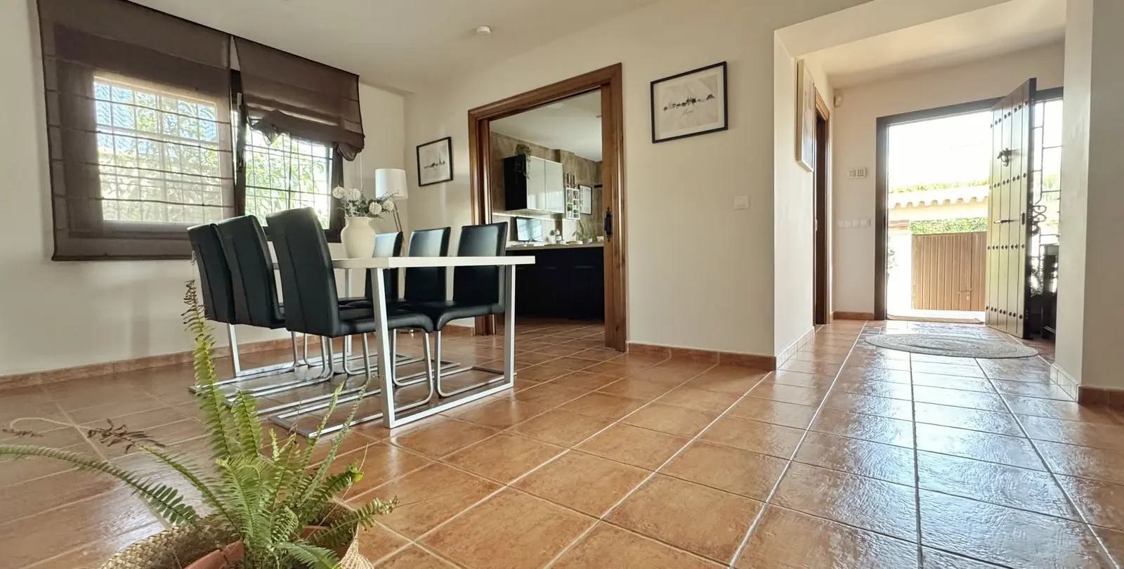 Venta de villa independiente en Sierrezuela 6