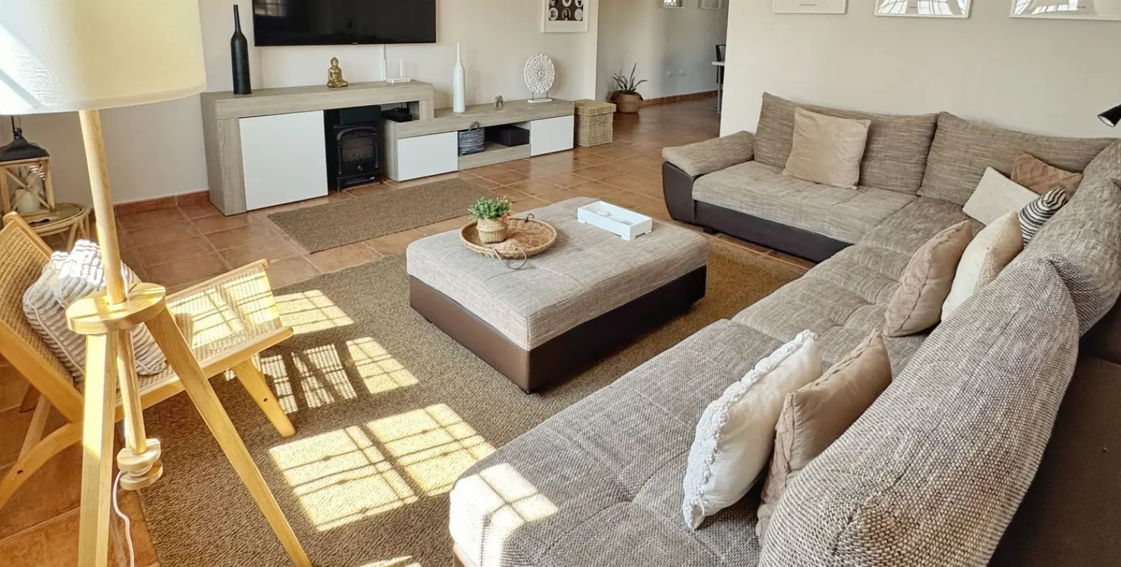 Venta de villa independiente en Sierrezuela 8