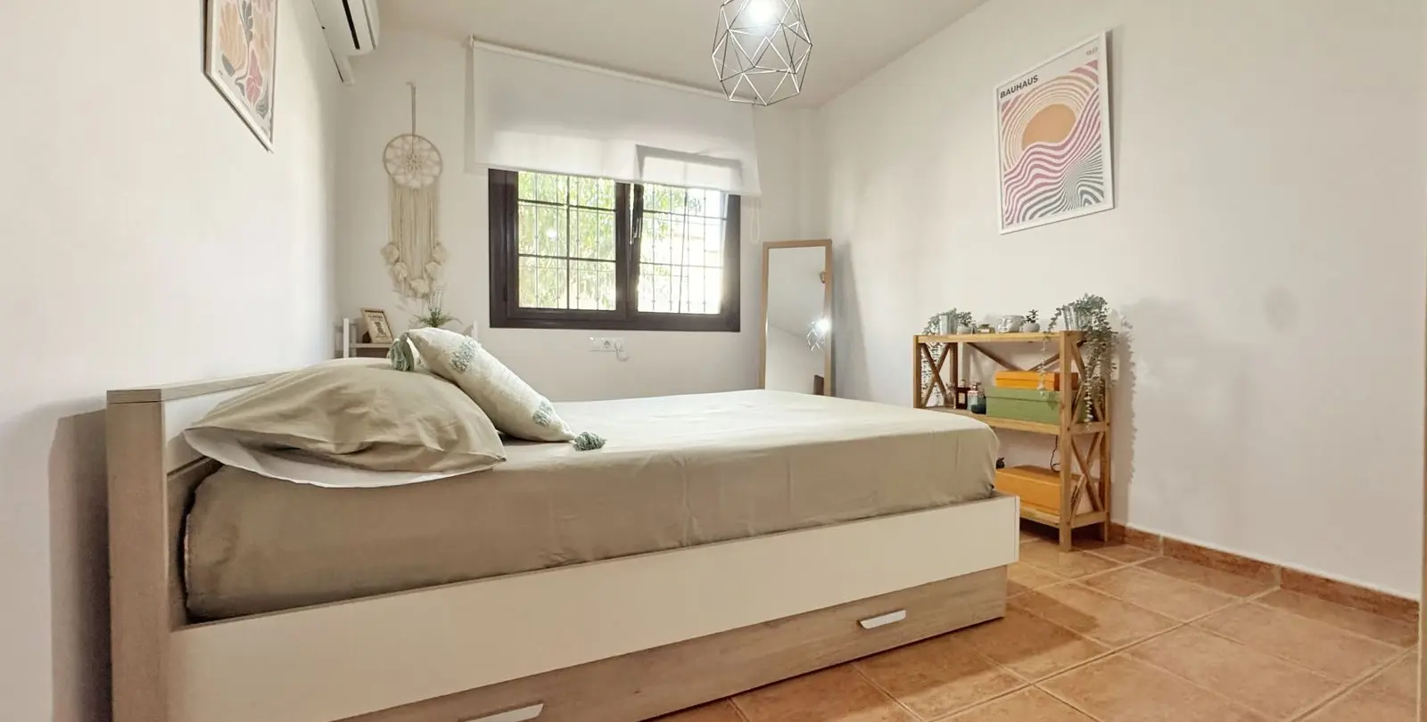Venta de villa independiente en Sierrezuela 16