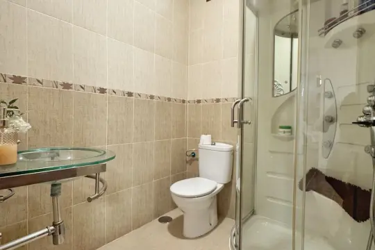 Image 26 thumb