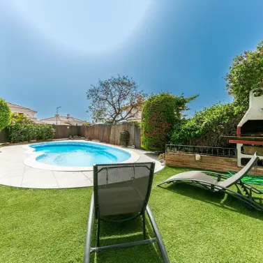 Sale of semi-detached house in Higueron