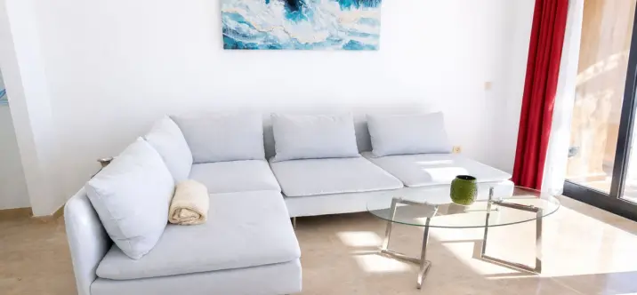 Долгосрочная аренда апартаментов на среднем этаже в Manilva 3