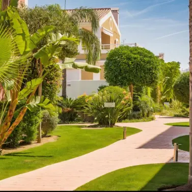 Долгосрочная аренда апартаментов на первом этаже в Estepona