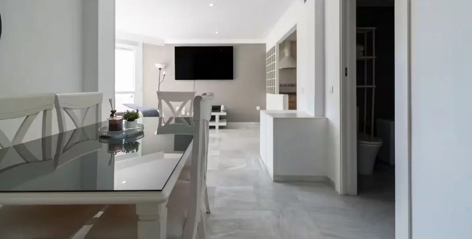 Продажа апартаментов на среднем этаже в Marbella 2
