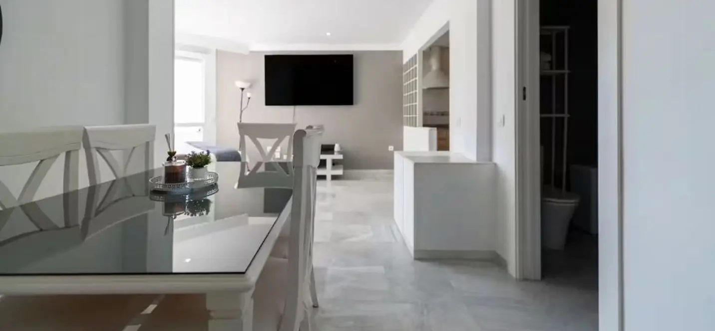 Продажа апартаментов на среднем этаже в Marbella 1