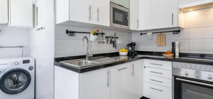 Sale of ground floor apartment in Marbella 1