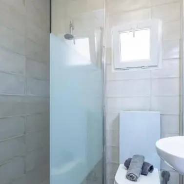 Sale of ground floor apartment in Marbella