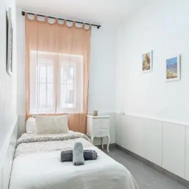 Sale of ground floor apartment in Marbella