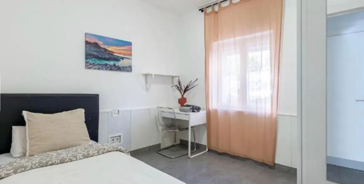 Sale of ground floor apartment in Marbella 12