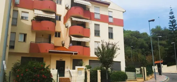 Продажа апартаментов на среднем этаже в Marbella 0