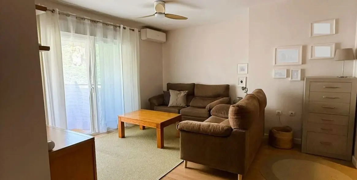 Продажа апартаментов на среднем этаже в Marbella 2